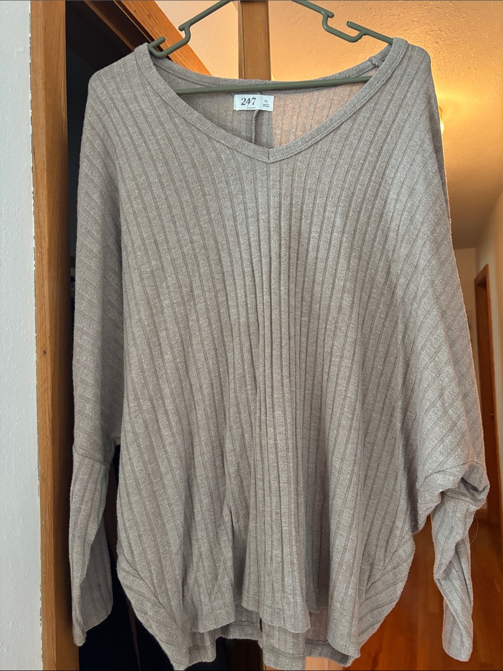 247 Ribbed V-Neck Sweater in Taupe